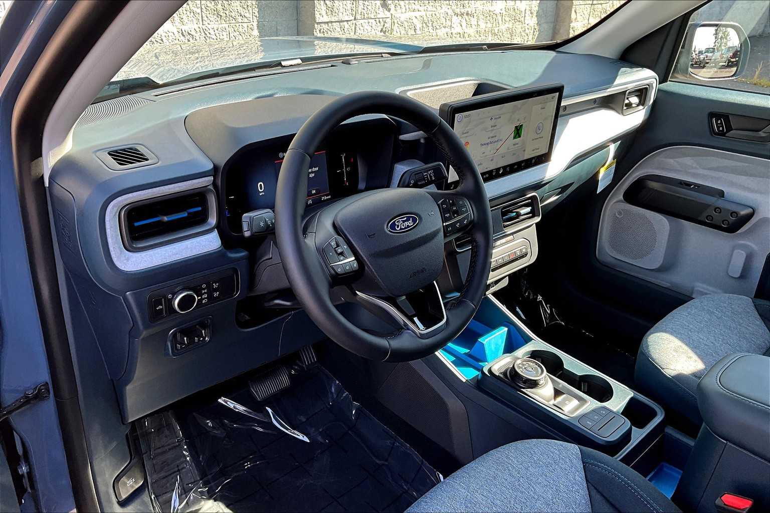 Thumbnail: 2025 Ford Maverick - 2