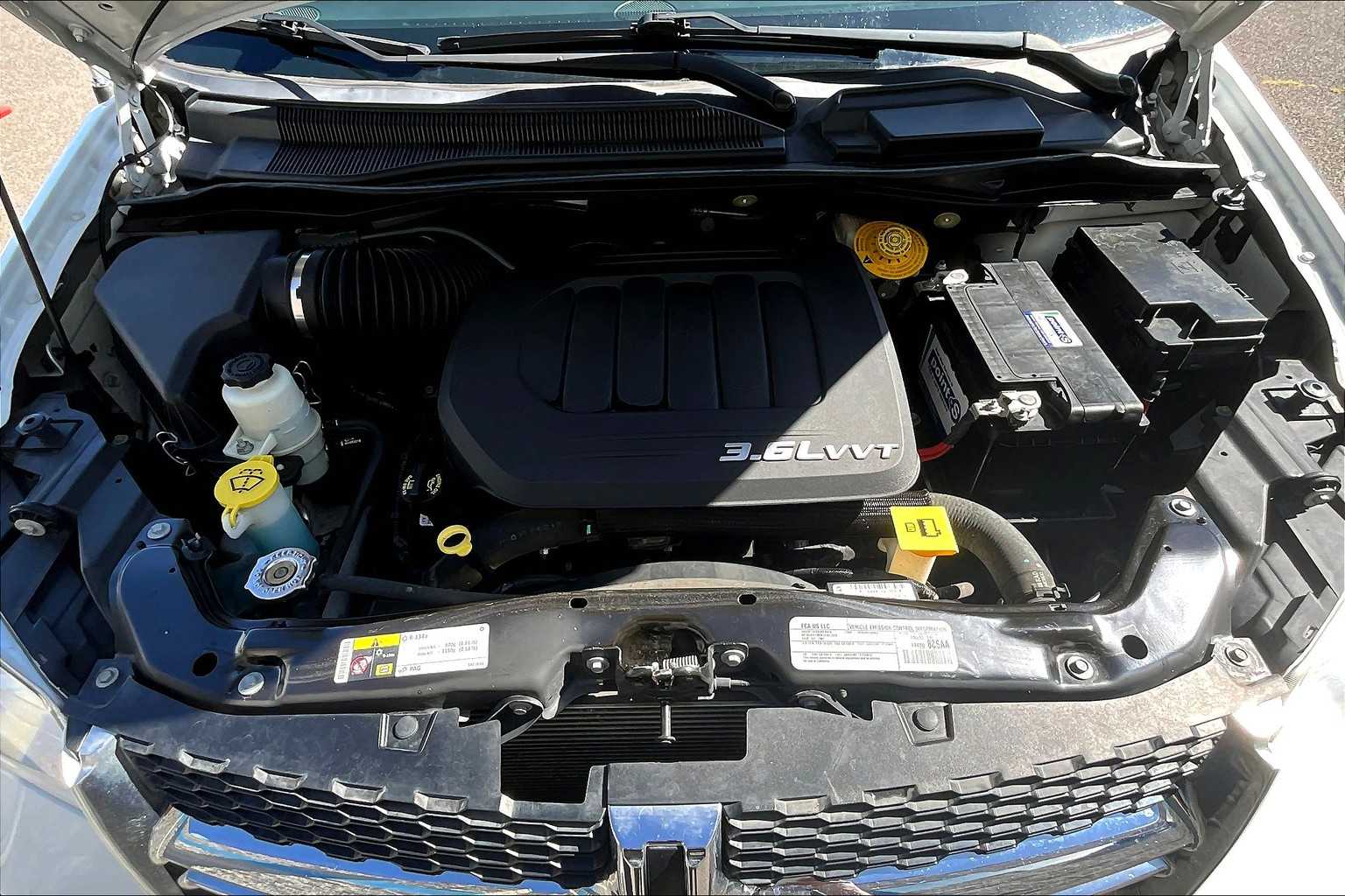 Thumbnail: 2017 Dodge Grand Caravan - 9