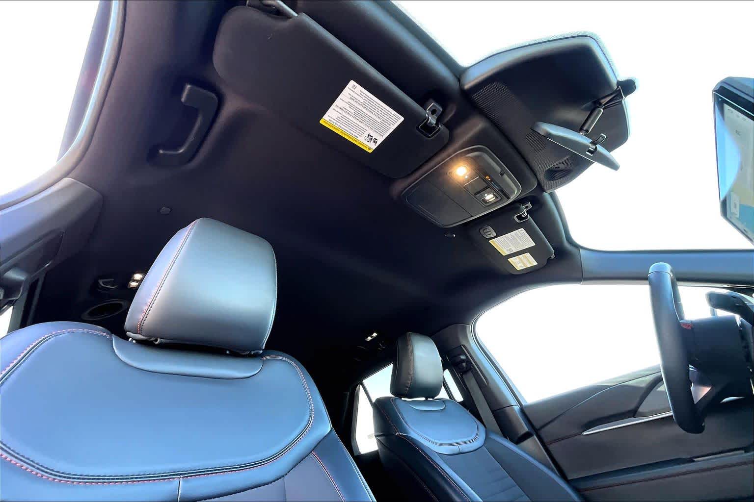 Thumbnail: 2025 Ford Explorer - 30