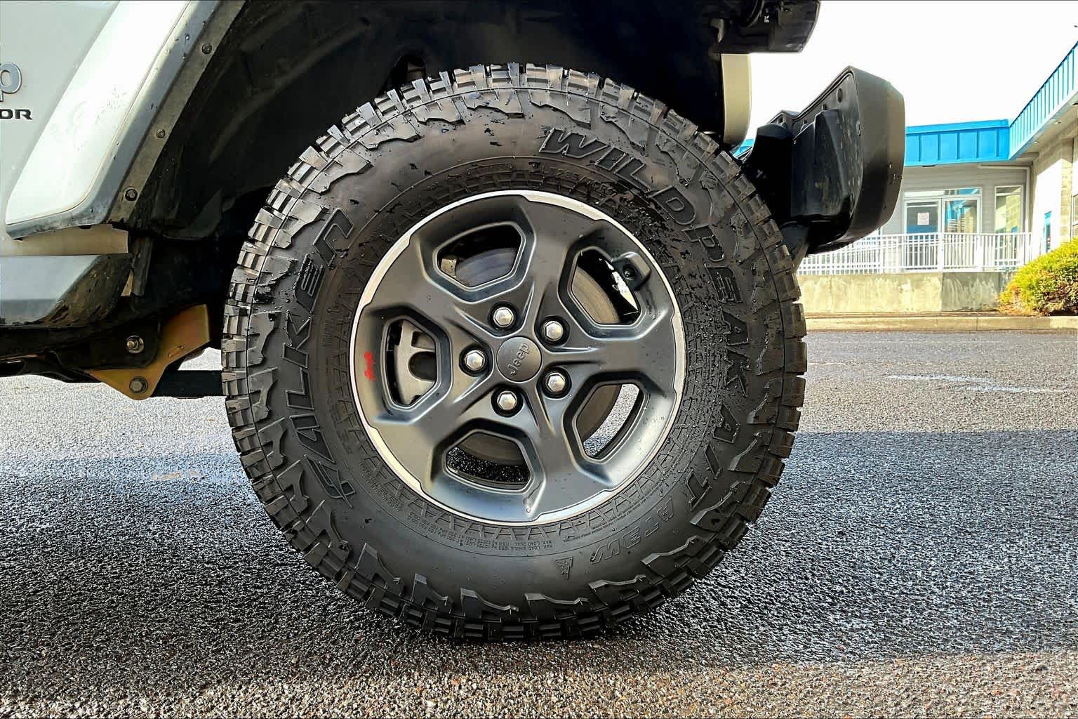 Thumbnail: 2020 Jeep Gladiator - 34