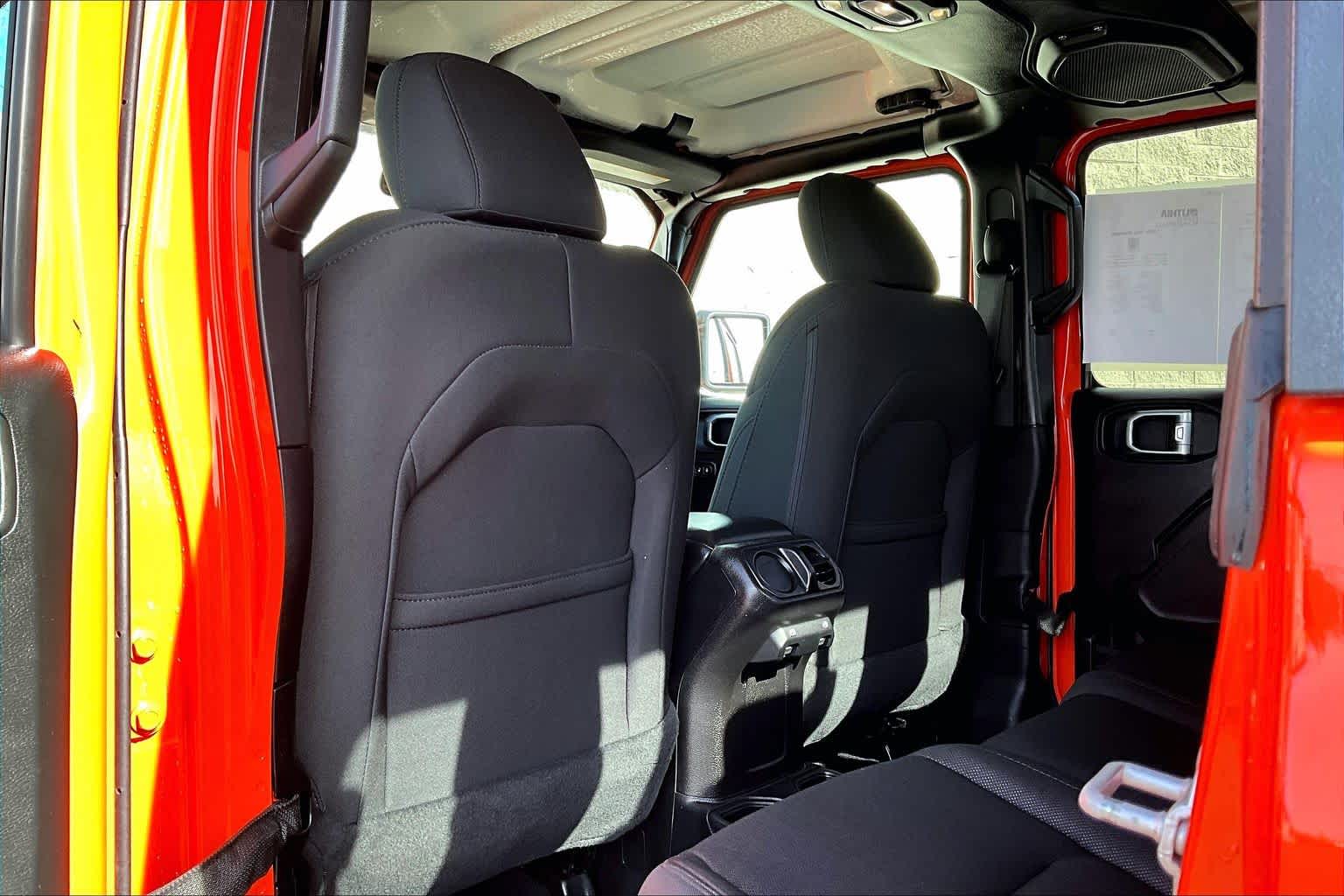 Thumbnail: 2020 Jeep Gladiator - 12