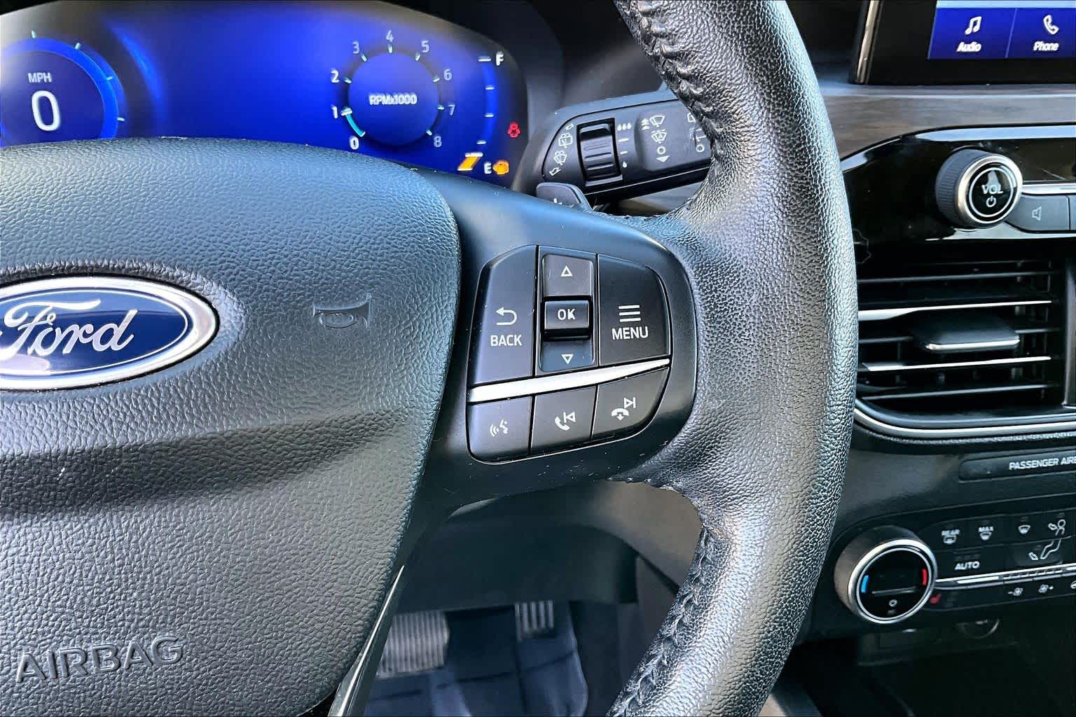 Thumbnail: 2020 Ford Escape - 25