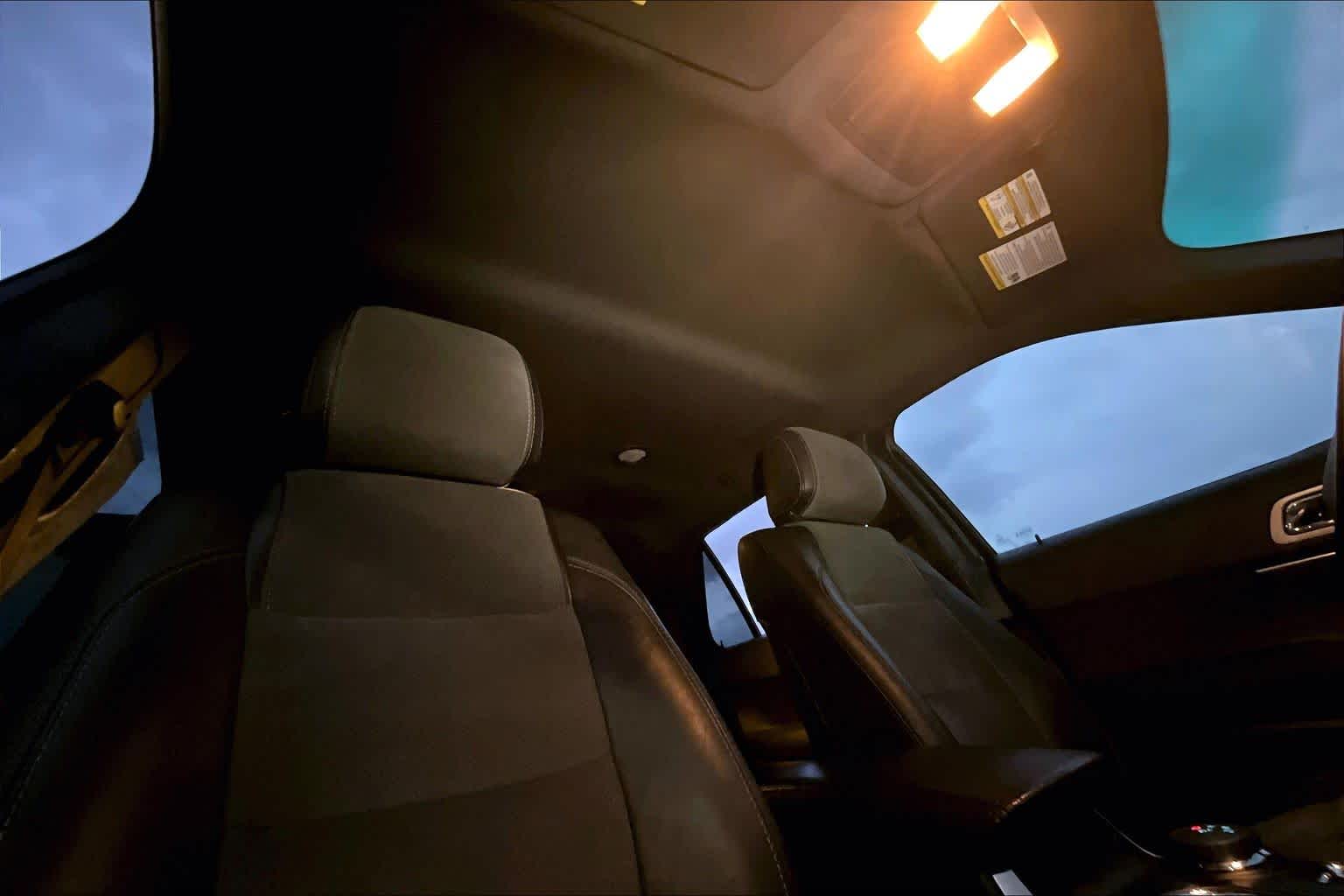 Thumbnail: 2015 Ford Explorer - 30