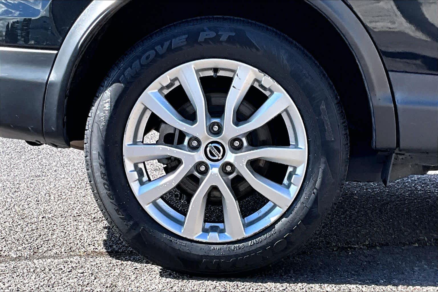 Thumbnail: 2021 Nissan Rogue Sport - 36