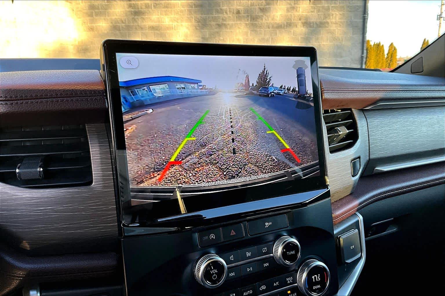 Thumbnail: 2024 Ford Expedition - 26