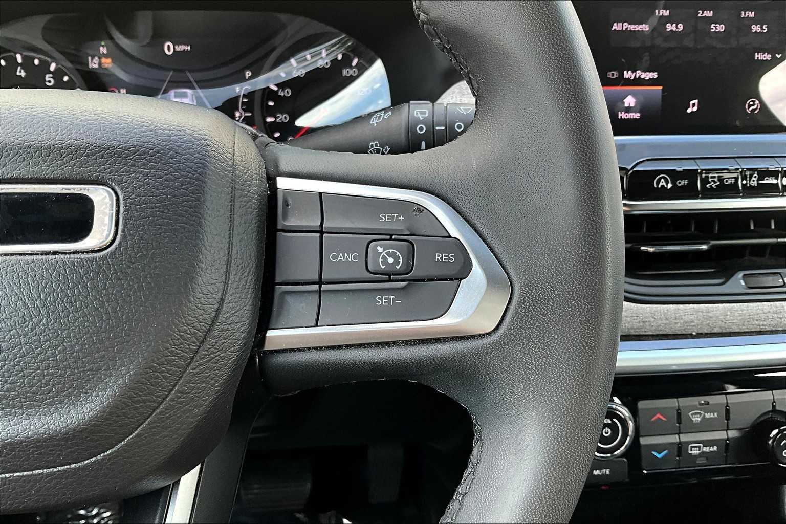 Thumbnail: 2024 Jeep Compass - 25