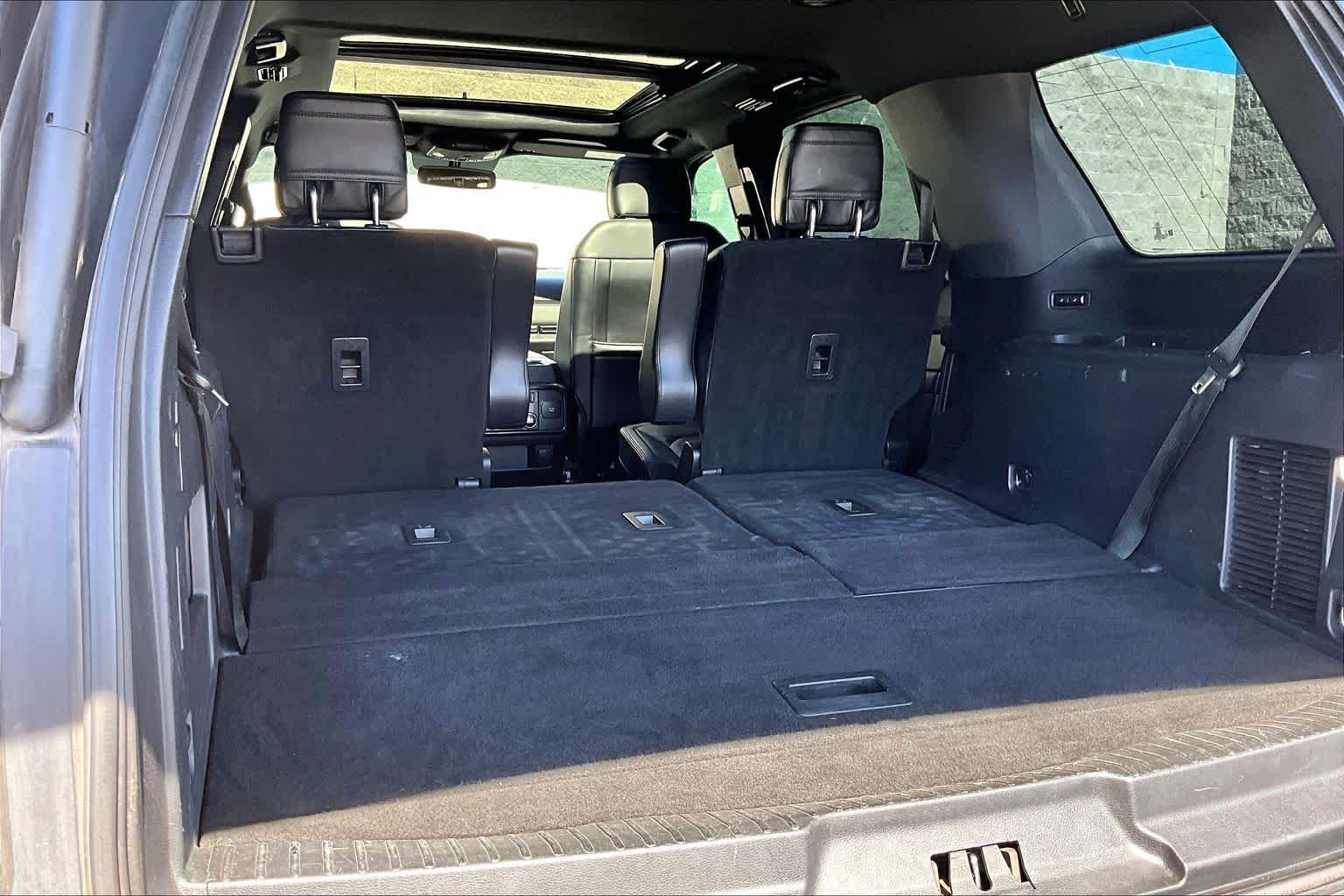 Thumbnail: 2019 Ford Expedition - 18