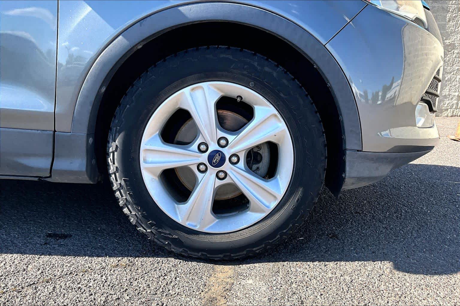 Thumbnail: 2014 Ford Escape - 34