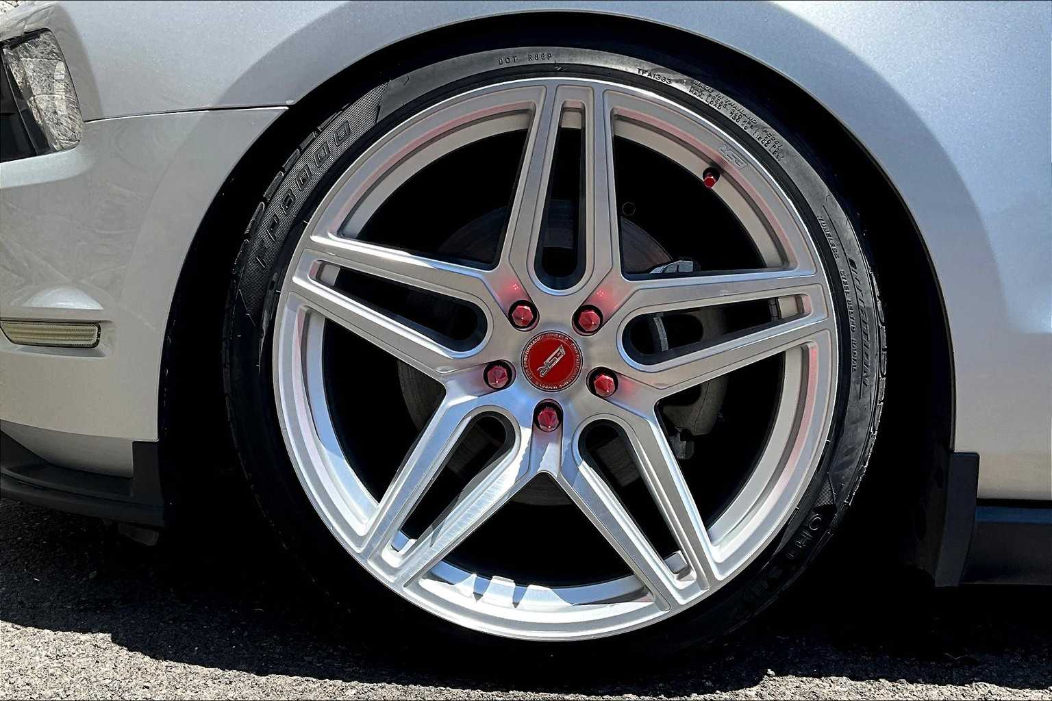 Thumbnail: 2012 Ford Mustang - 6