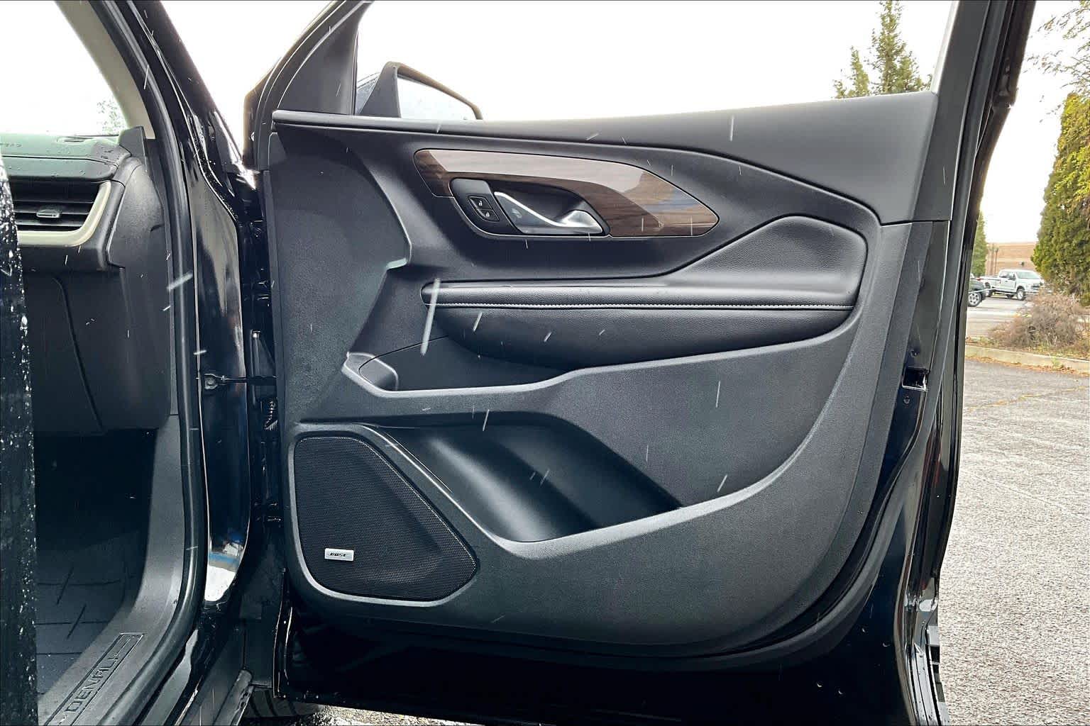 Thumbnail: 2020 GMC Terrain - 28