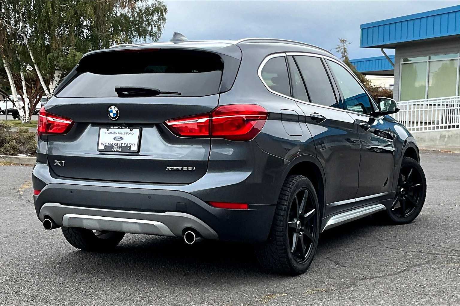 Thumbnail: 2019 BMW X1 - 22