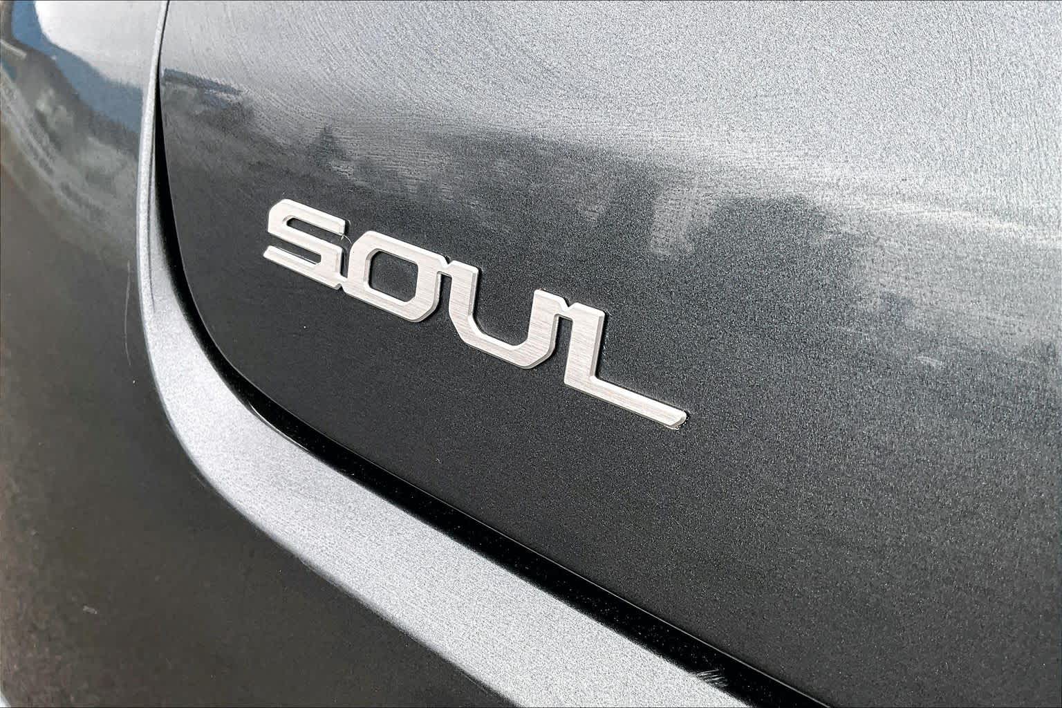 Thumbnail: 2023 Kia Soul - 7