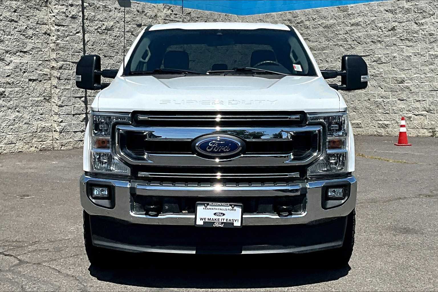 2022 Ford F-350 XLT 6