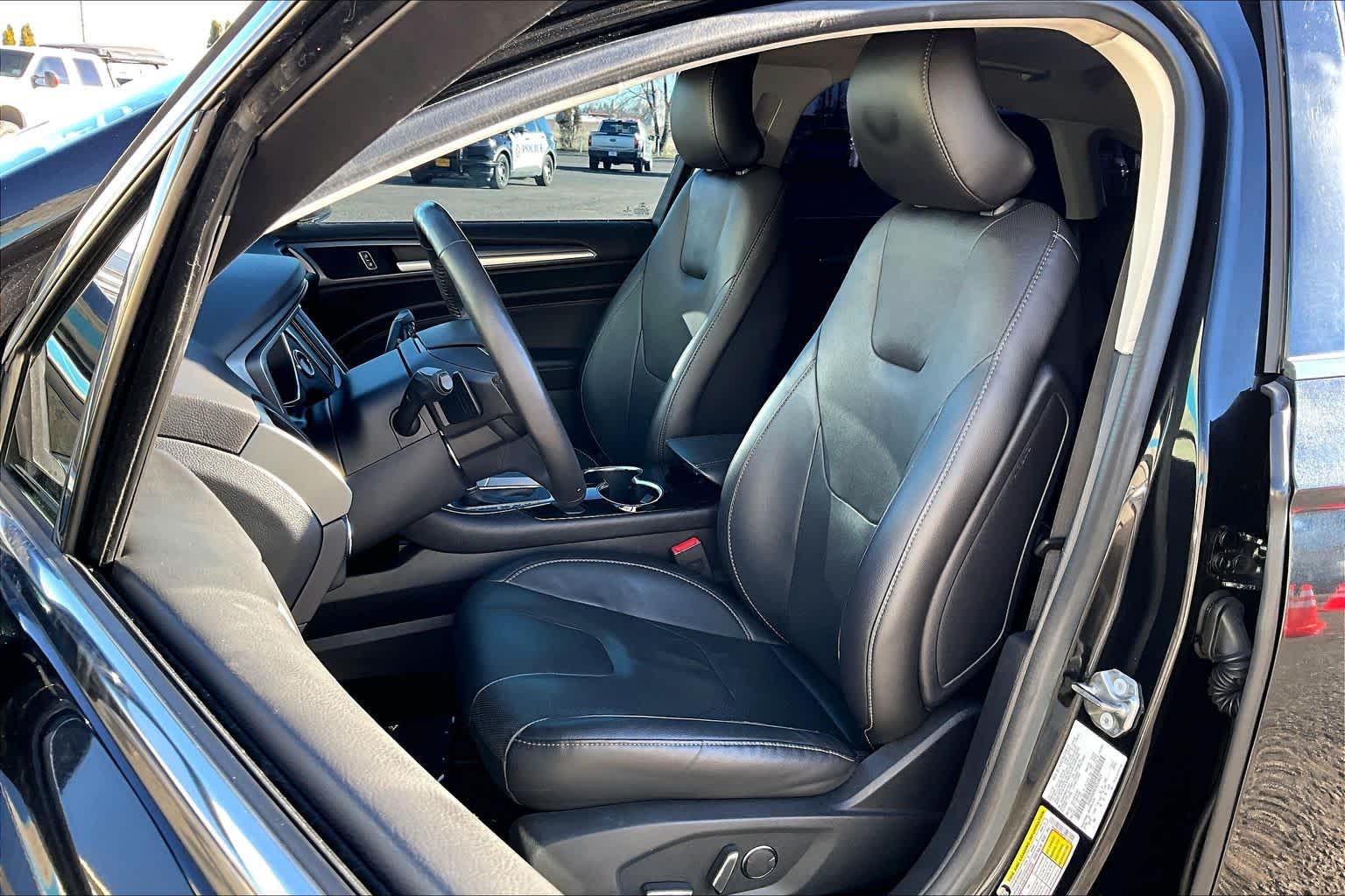 Thumbnail: 2015 Ford Fusion - 11