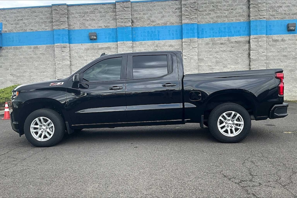 Used 2021 Chevrolet Silverado 1500 RST Truck Crew Cab