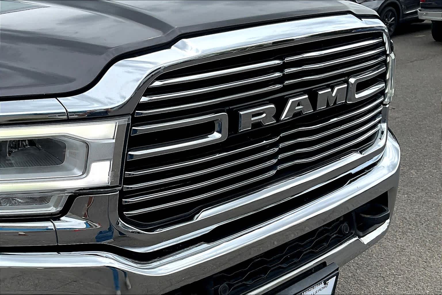 2019 RAM 2500 Laramie 32