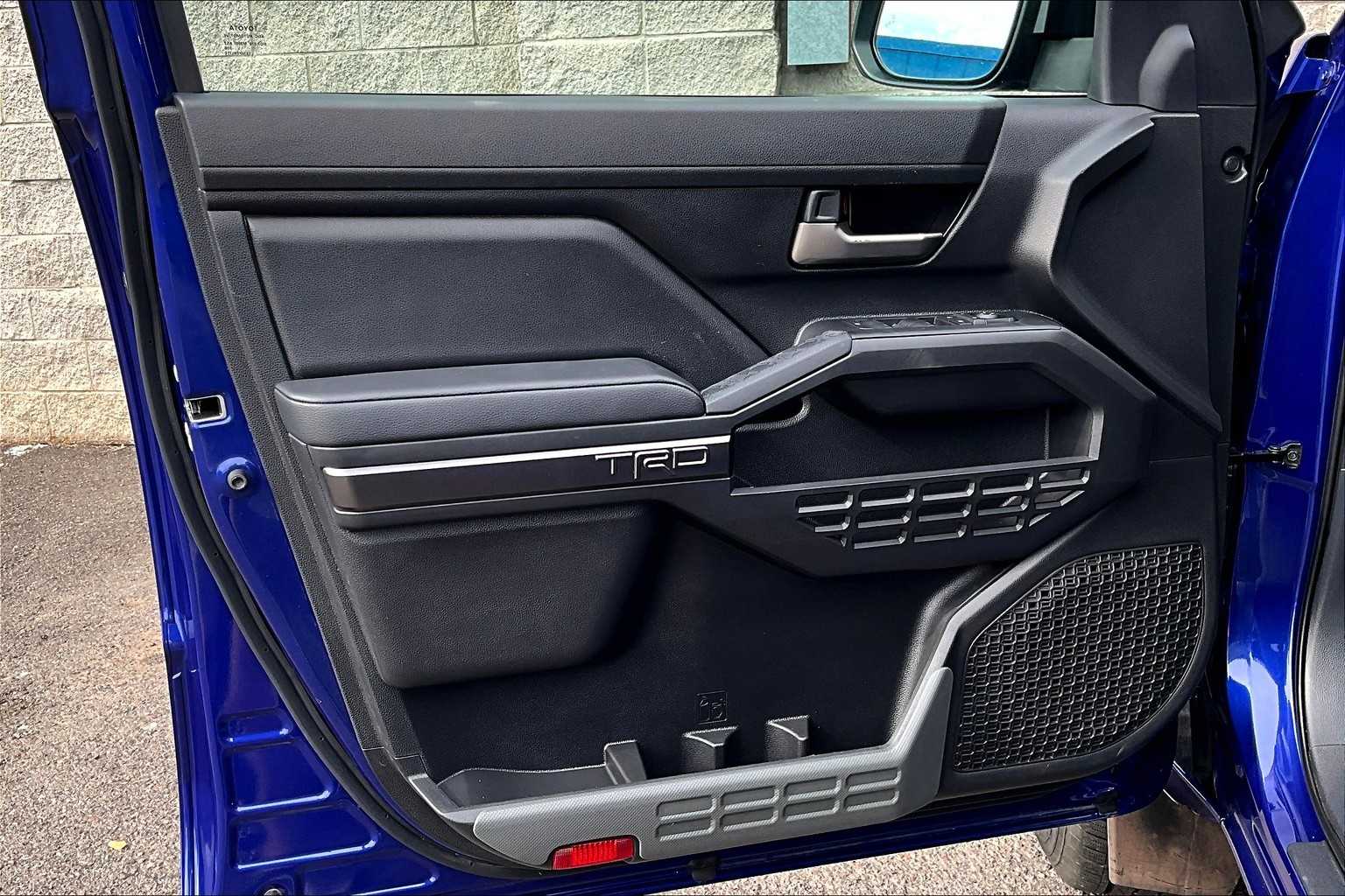 Thumbnail: 2024 Toyota Tacoma - 27