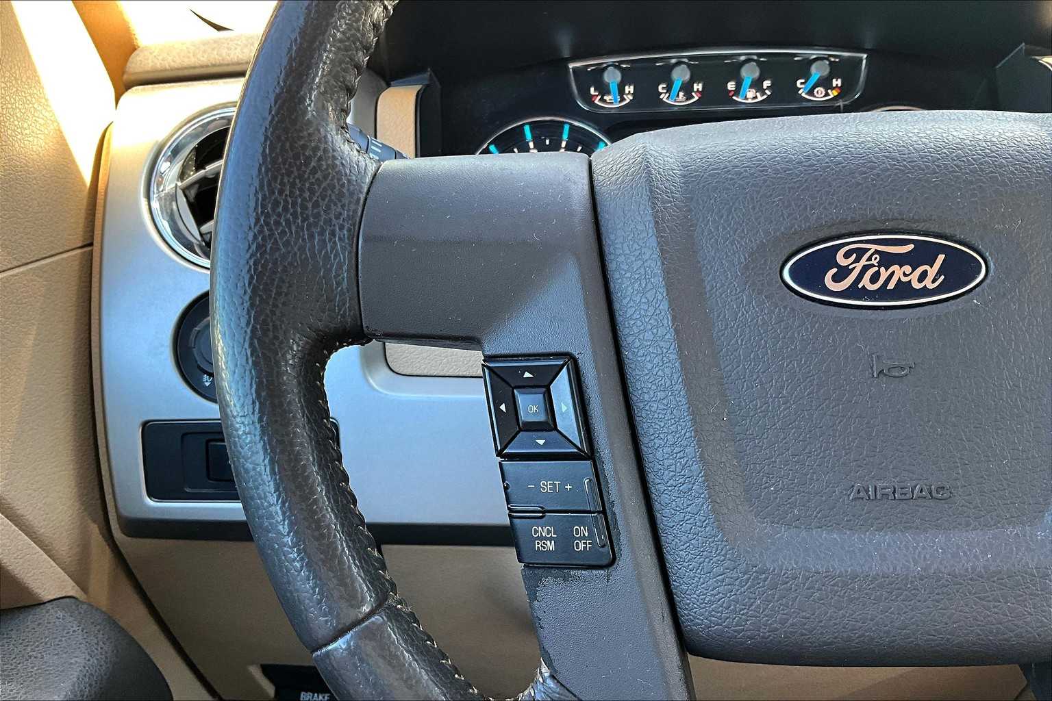 Thumbnail: 2014 Ford F-150 - 24