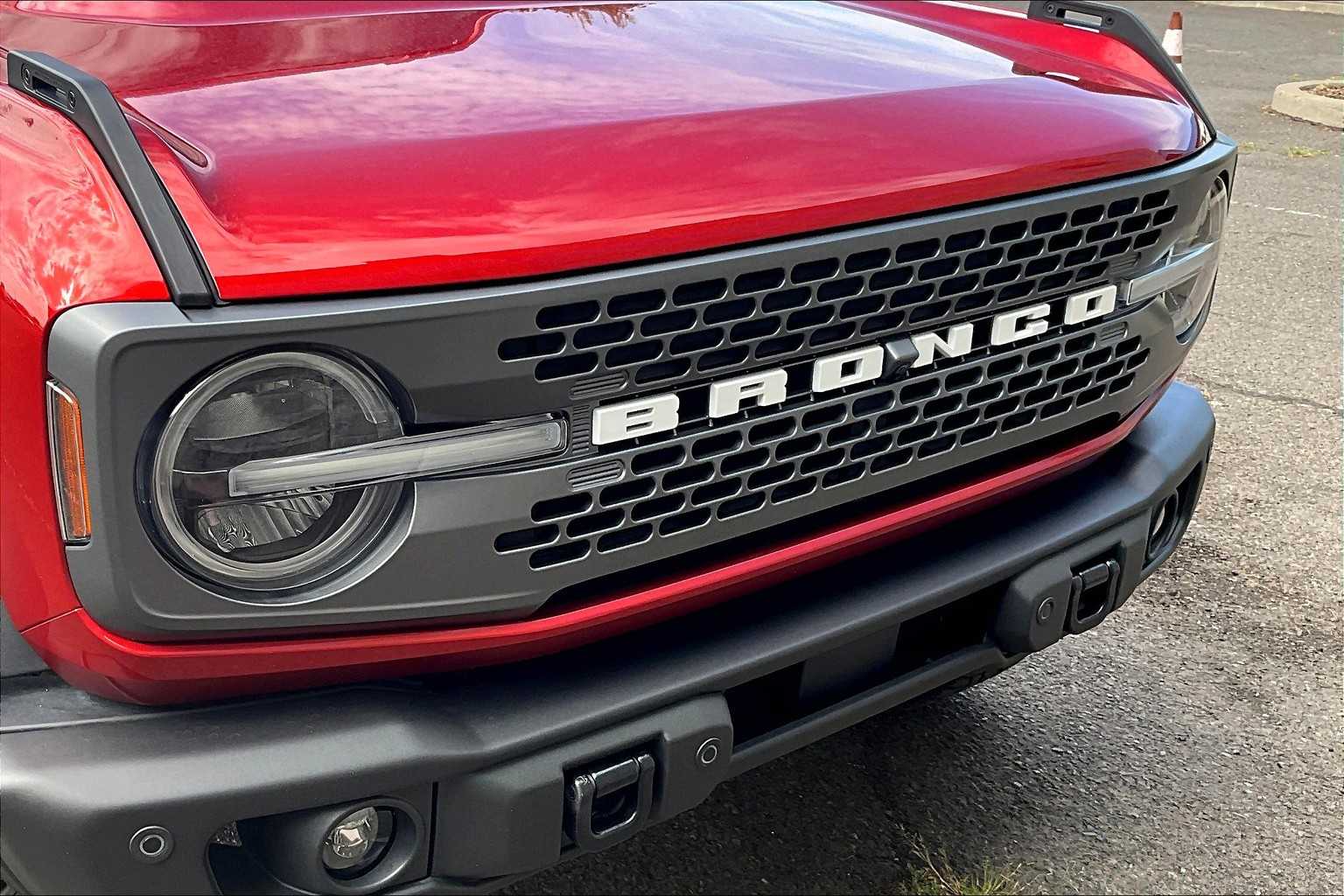 Thumbnail: 2023 Ford Bronco - 33