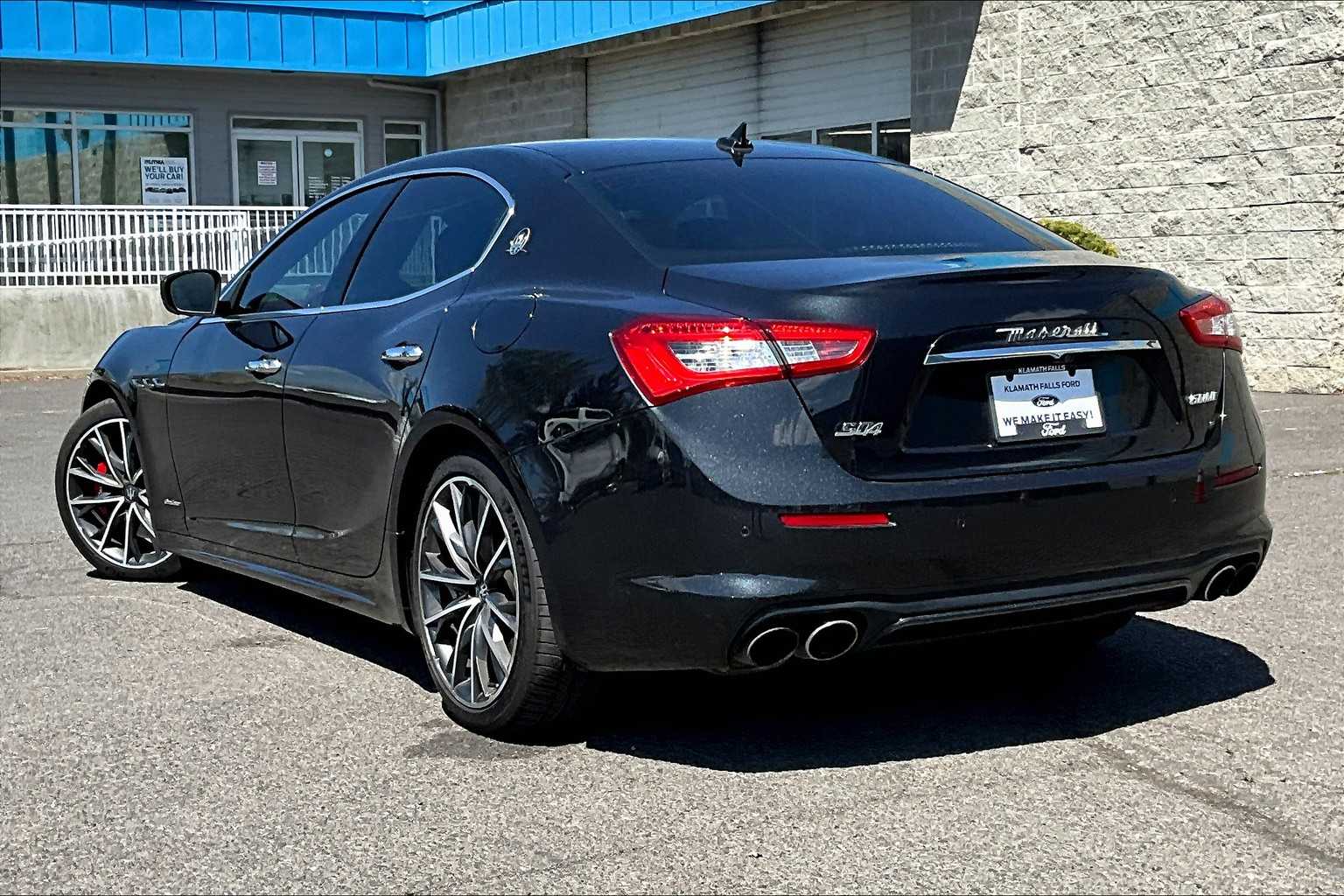 Thumbnail: 2019 Maserati Ghibli - 4