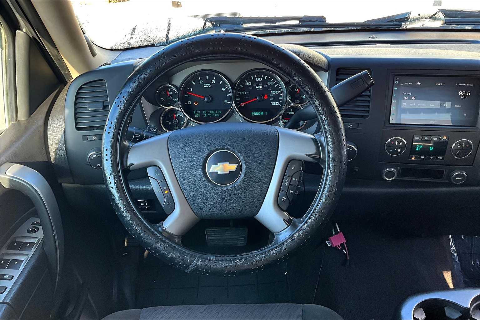 Thumbnail: 2010 Chevrolet Silverado 3500 - 14