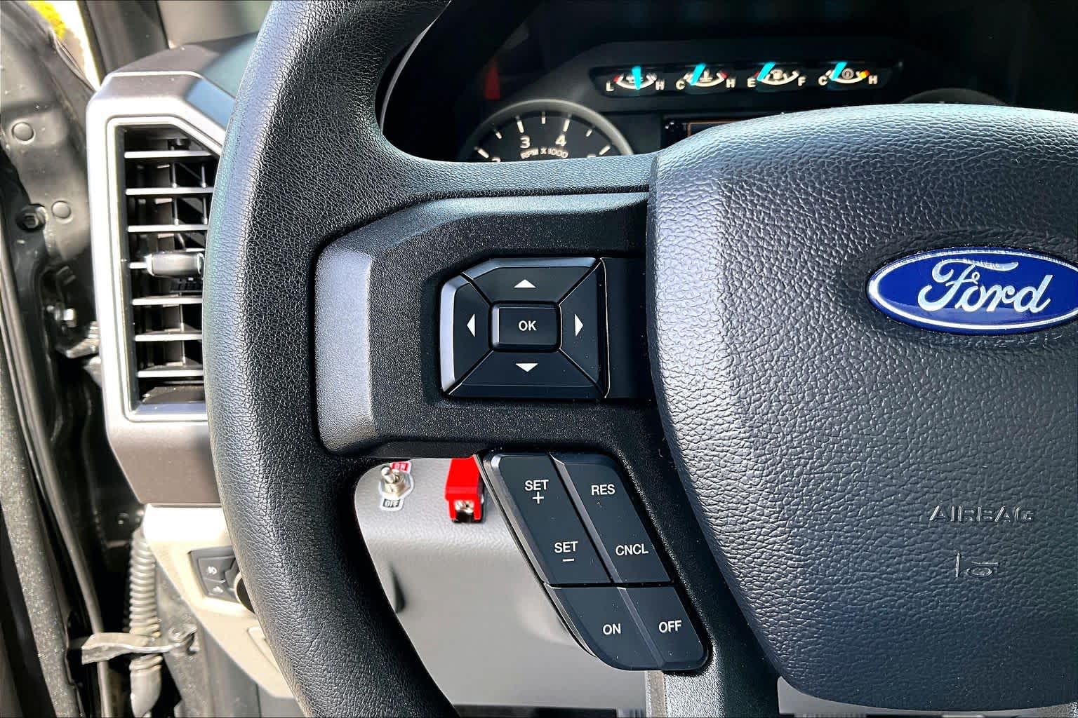 Thumbnail: 2020 Ford F-150 - 24