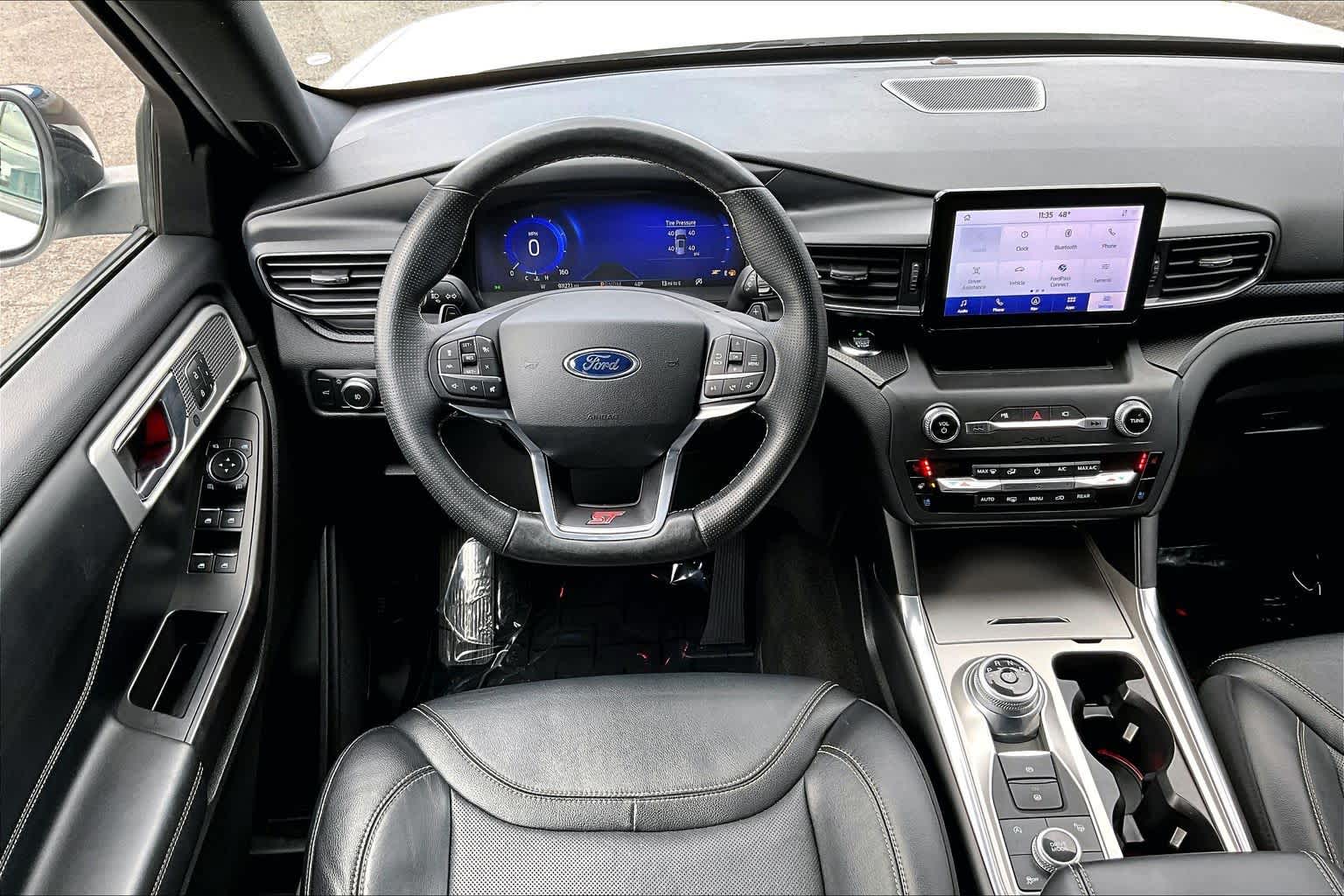 Thumbnail: 2020 Ford Explorer - 14