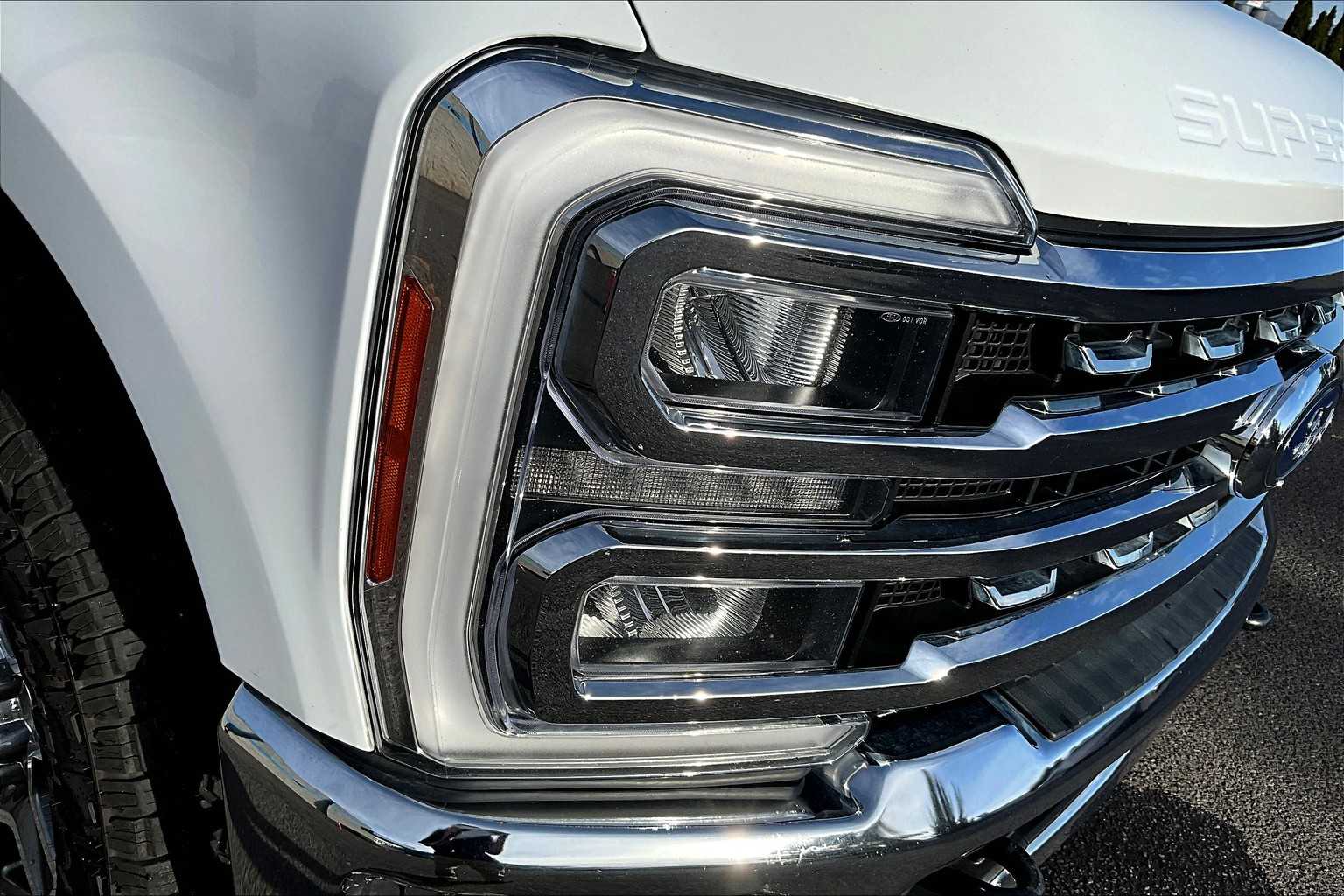 Thumbnail: 2023 Ford F-350 - 31