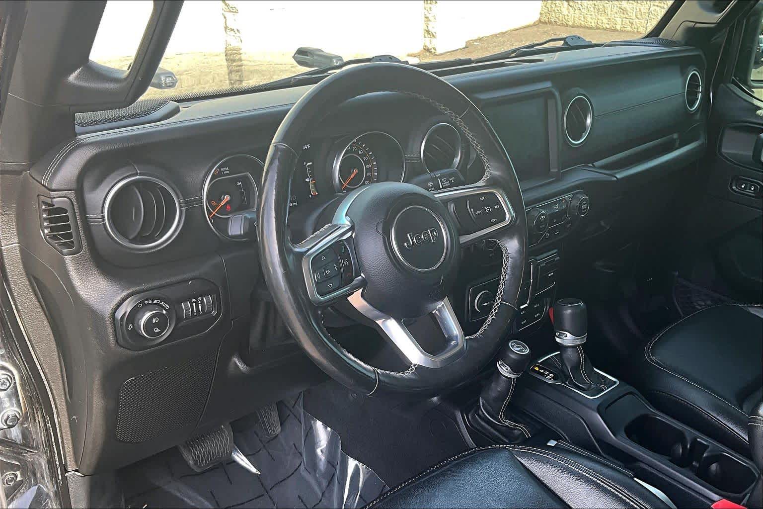 Thumbnail: 2020 Jeep Gladiator - 2