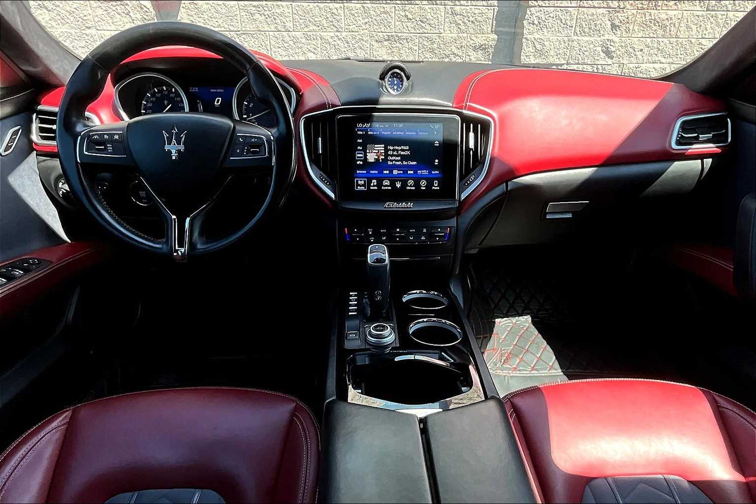 Thumbnail: 2019 Maserati Ghibli - 10