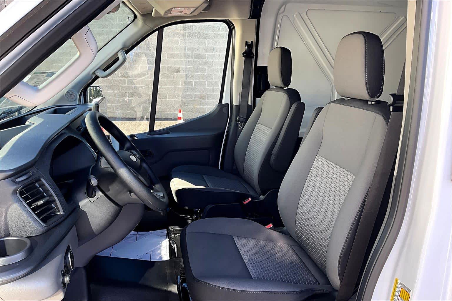 Thumbnail: 2026 Ford Transit Series - 11