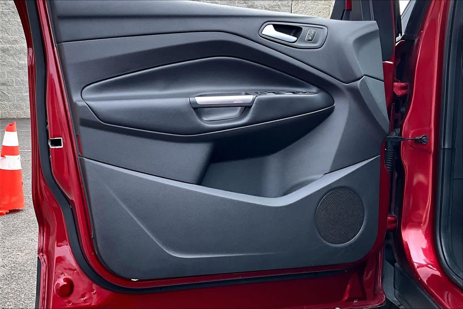 Thumbnail: 2019 Ford Escape - 27