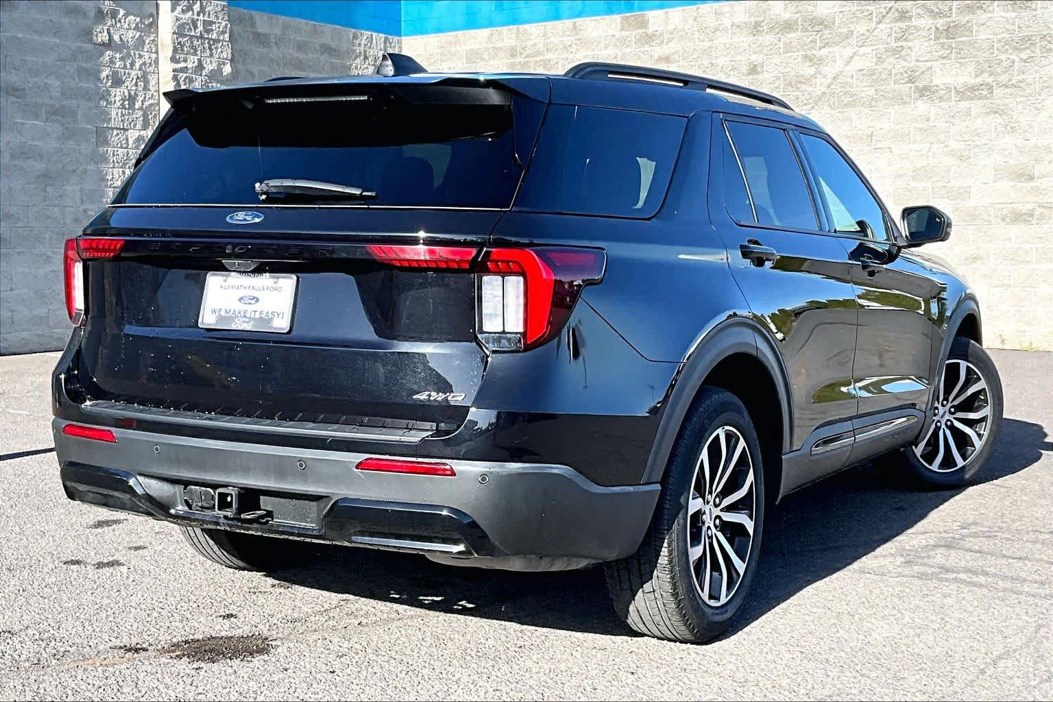Thumbnail: 2025 Ford Explorer - 22