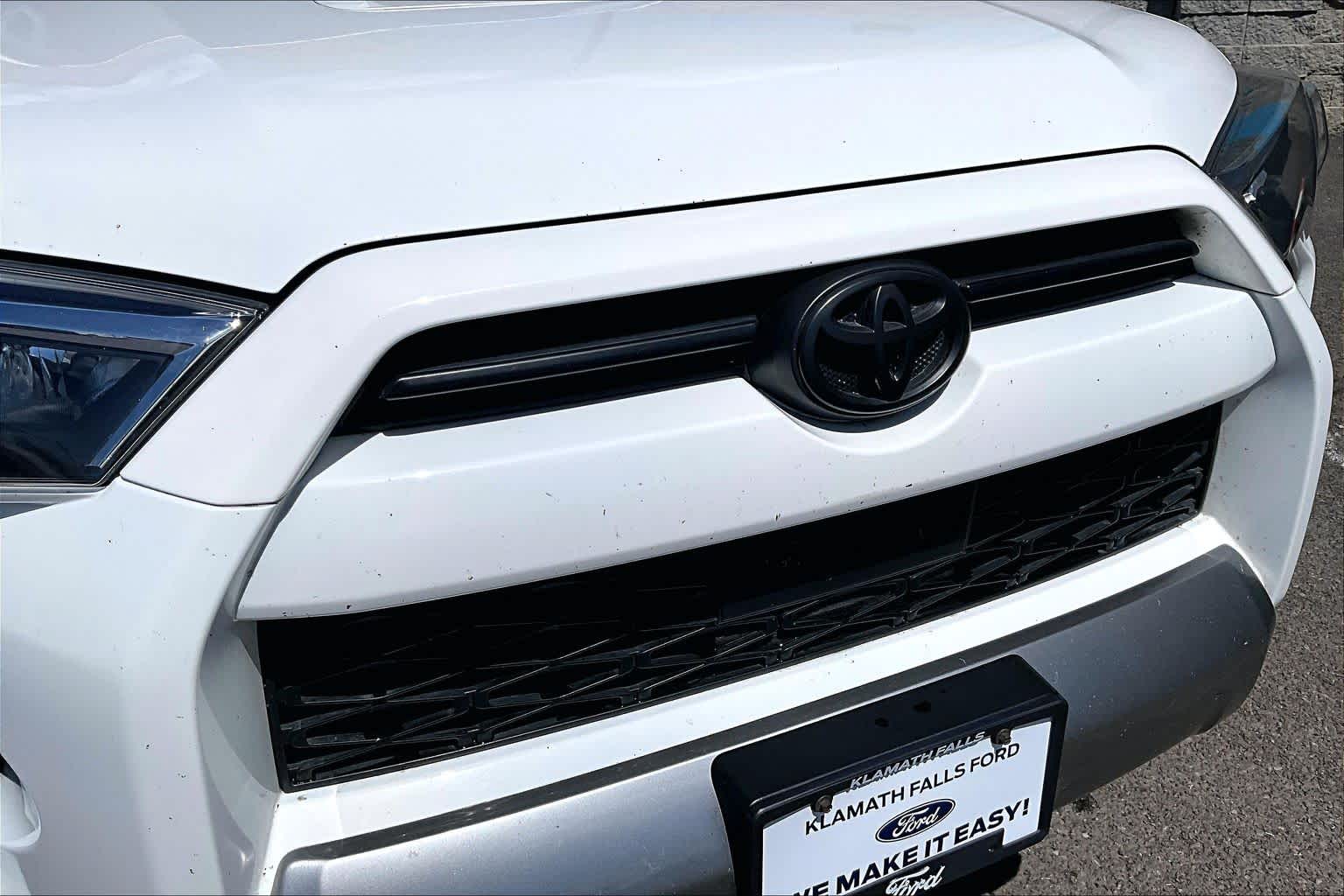 Thumbnail: 2022 Toyota 4Runner - 33