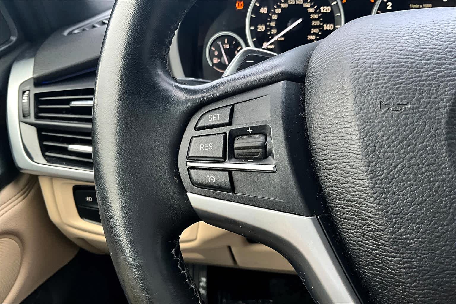 Thumbnail: 2018 BMW X5 - 24