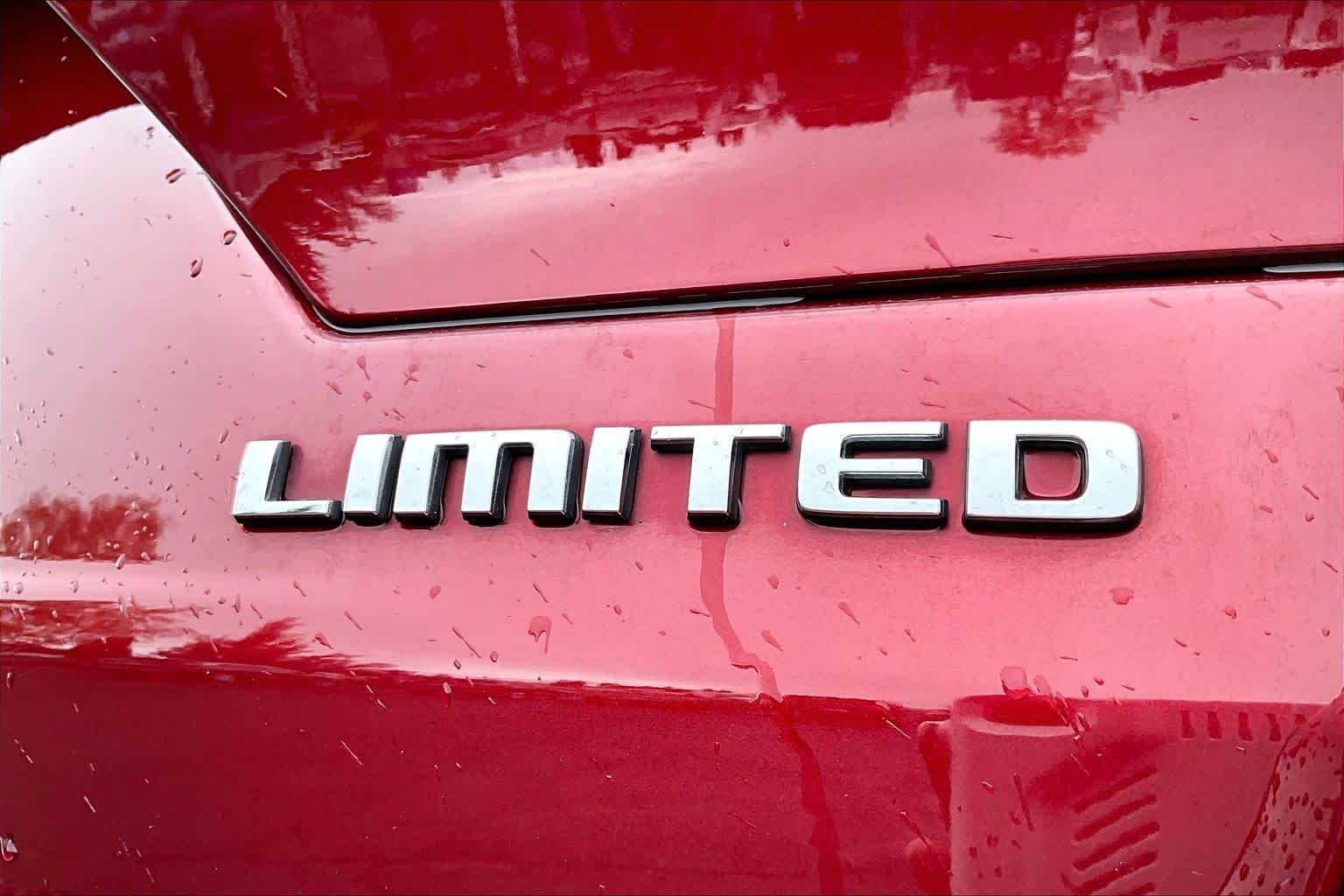 Thumbnail: 2023 Jeep Grand Cherokee - 6