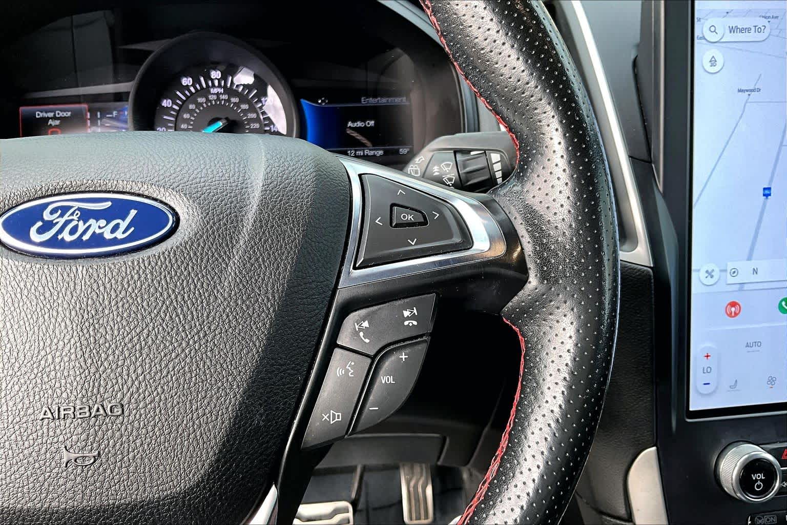 Thumbnail: 2022 Ford Edge - 25