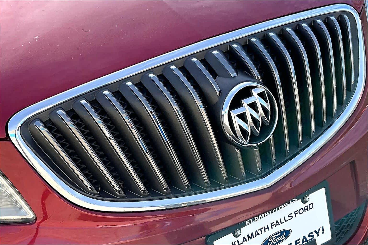 Thumbnail: 2017 Buick Verano - 33