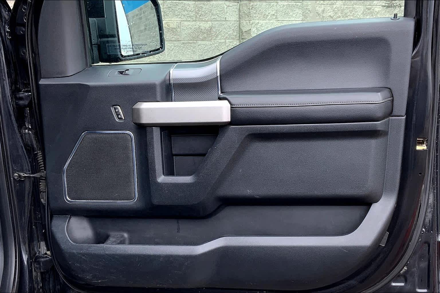 Thumbnail: 2015 Ford F-150 - 27