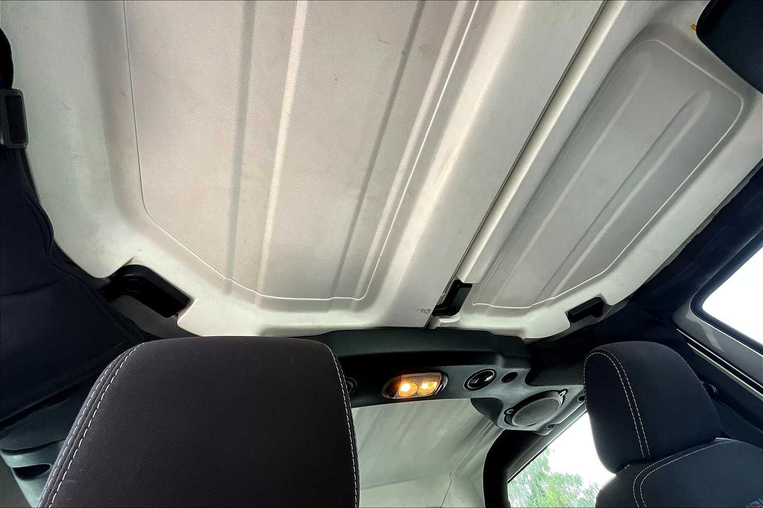 Thumbnail: 2013 Jeep Wrangler - 27