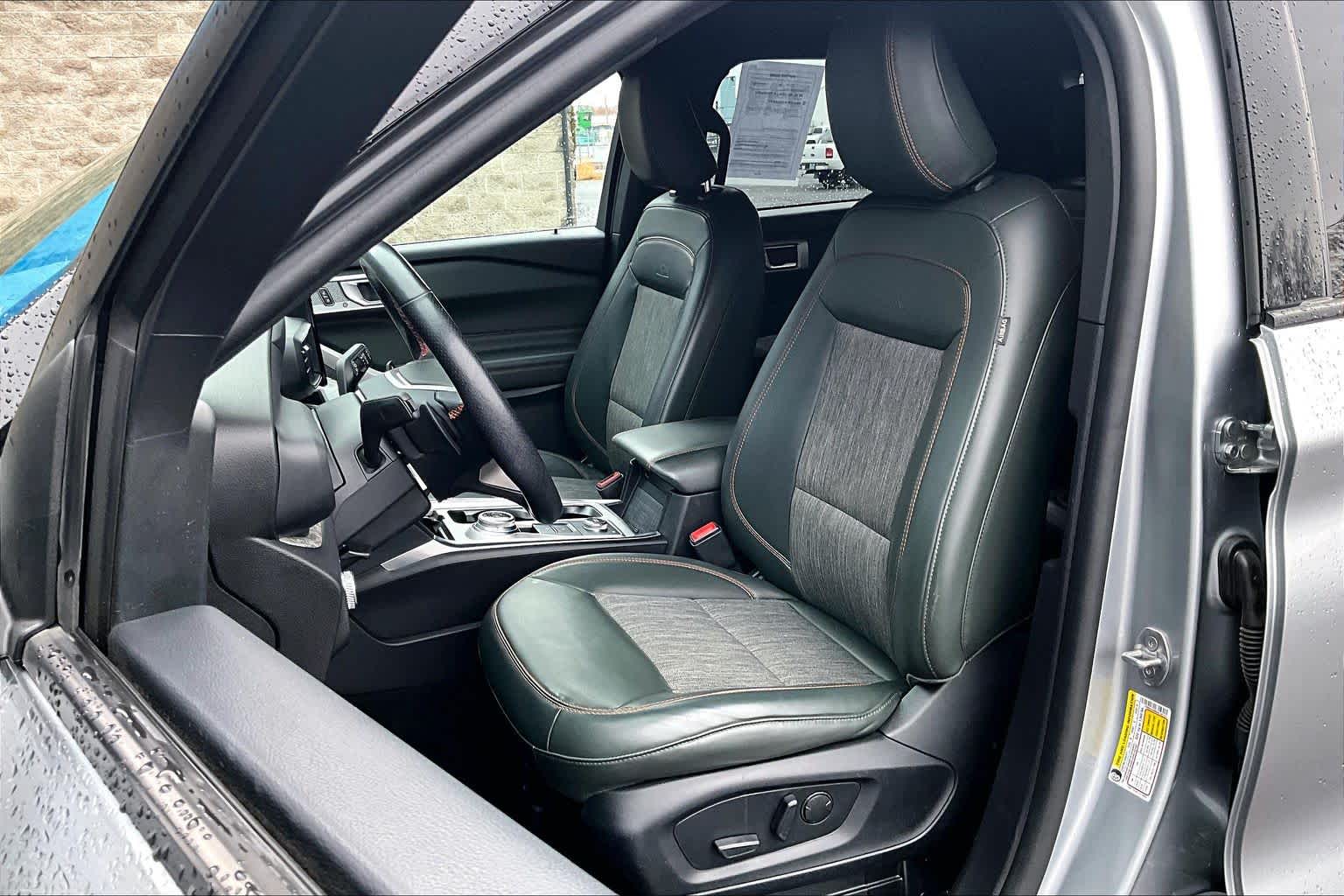 Thumbnail: 2022 Ford Explorer - 11