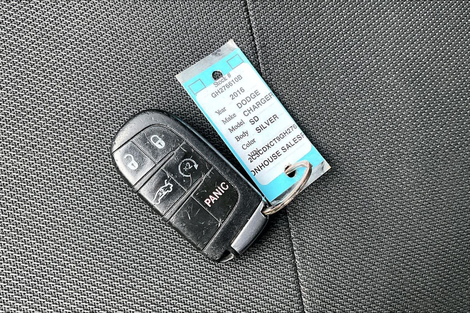 Thumbnail: 2016 Dodge Charger - 19