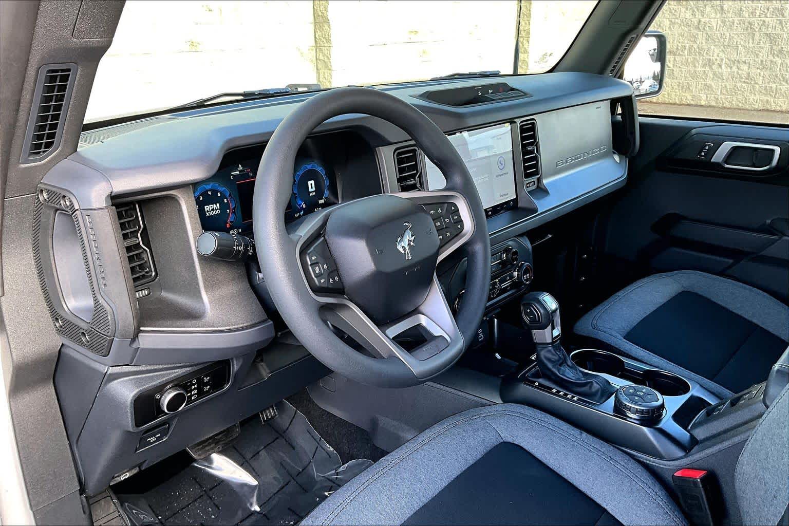 Thumbnail: 2025 Ford Bronco - 2