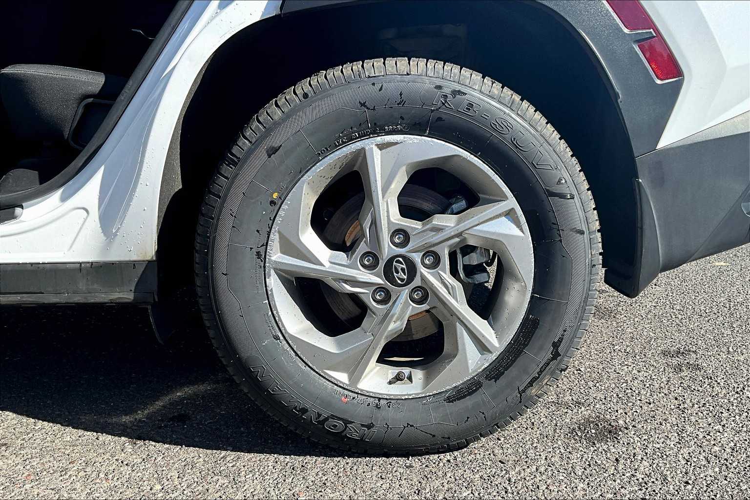 Thumbnail: 2023 Hyundai Tucson - 35