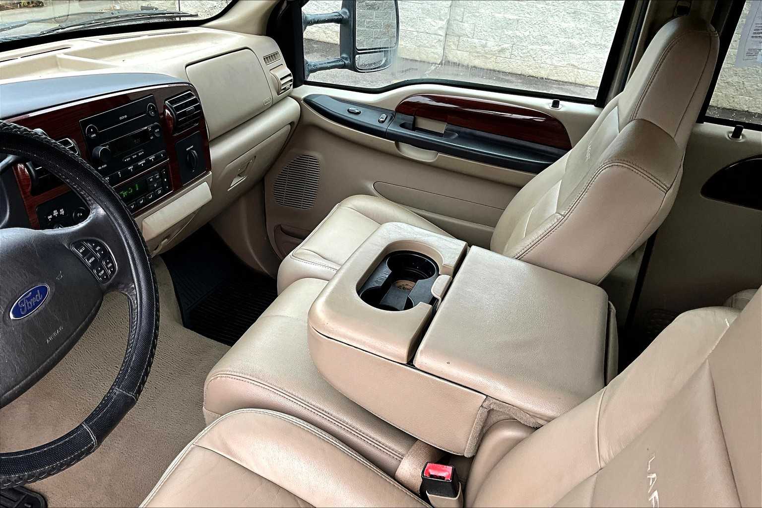 Thumbnail: 2006 Ford F-350 - 16
