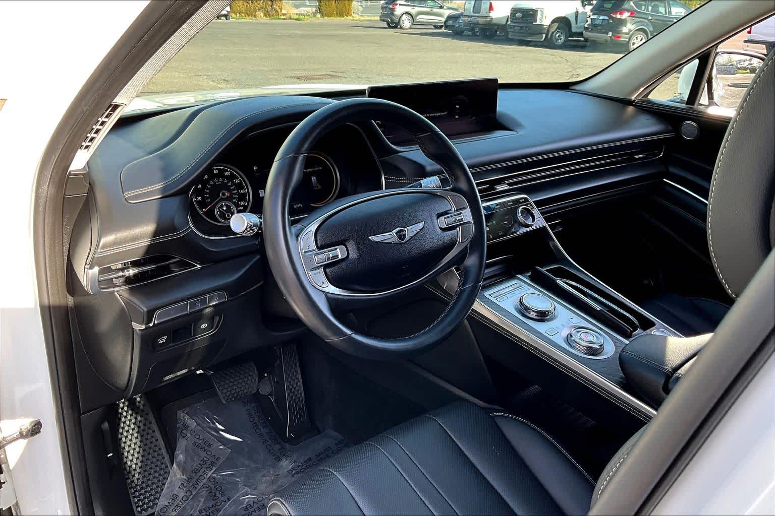 Thumbnail: 2024 Genesis GV80 - 2