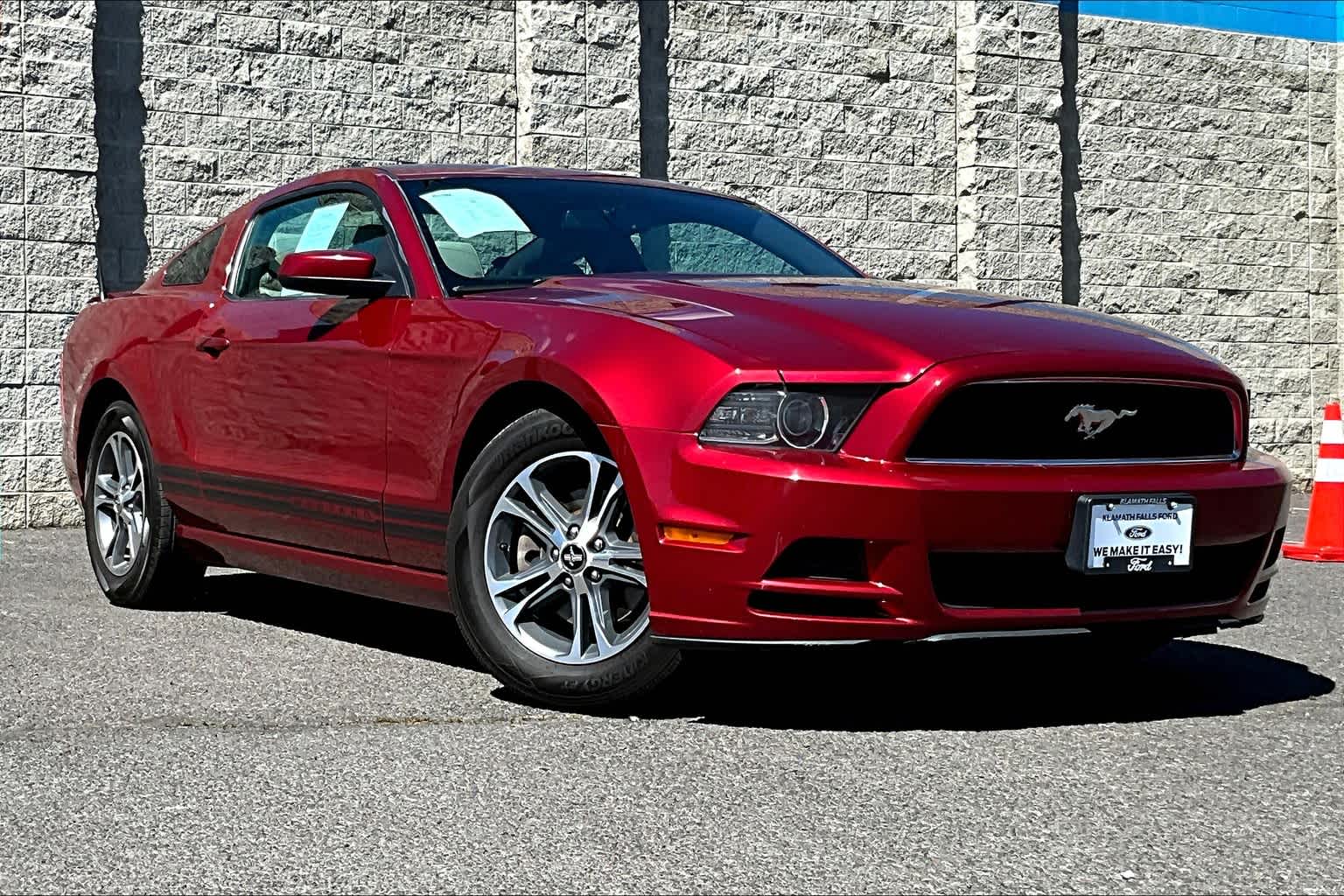2014 Ford Mustang Premium 19