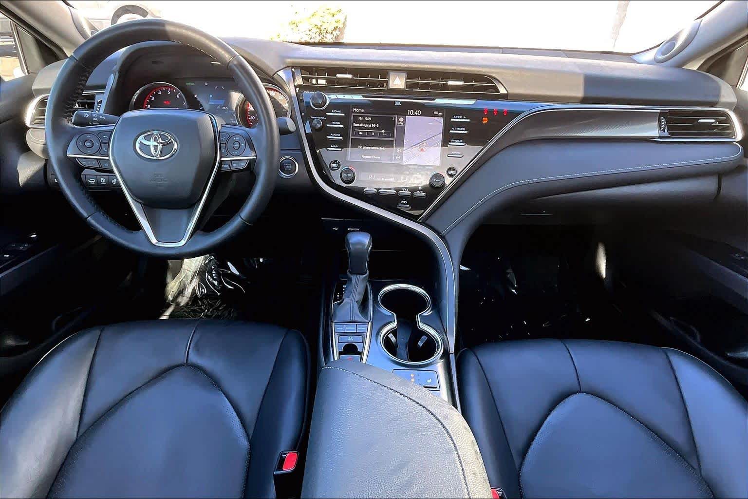 Thumbnail: 2020 Toyota Camry - 10