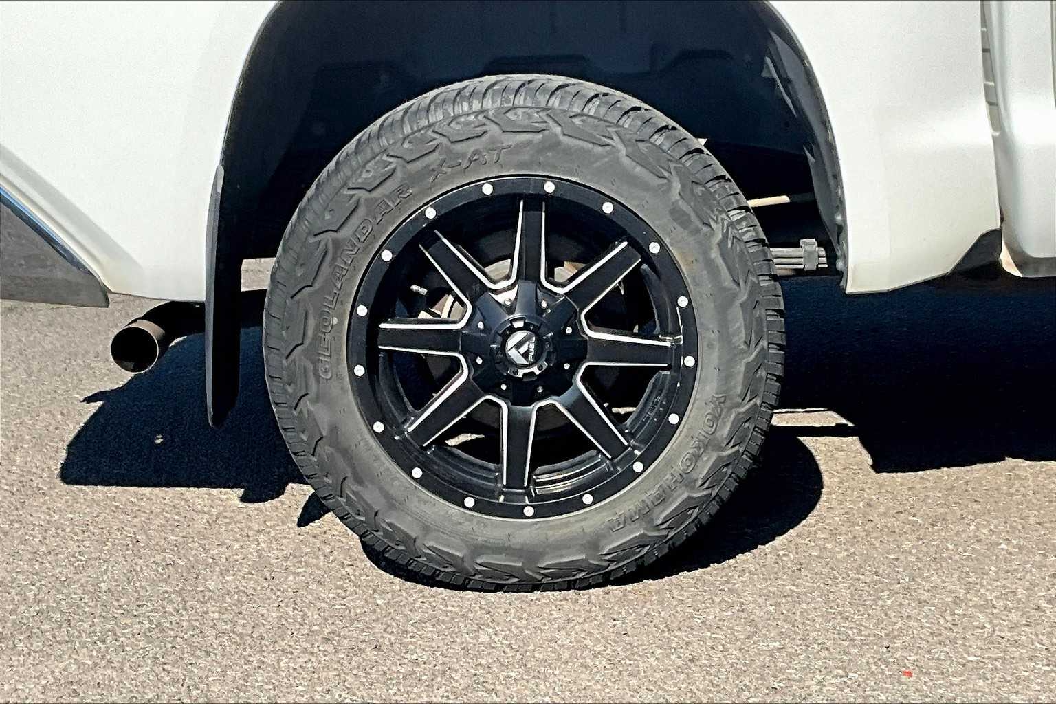 Thumbnail: 2020 Toyota Tundra - 36