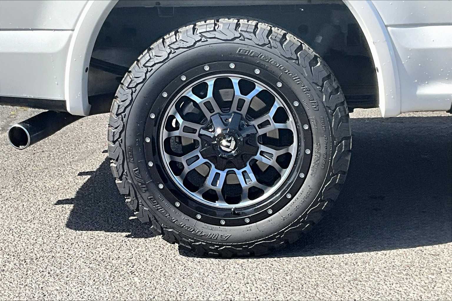 2018 Ford F-150 Platinum 36